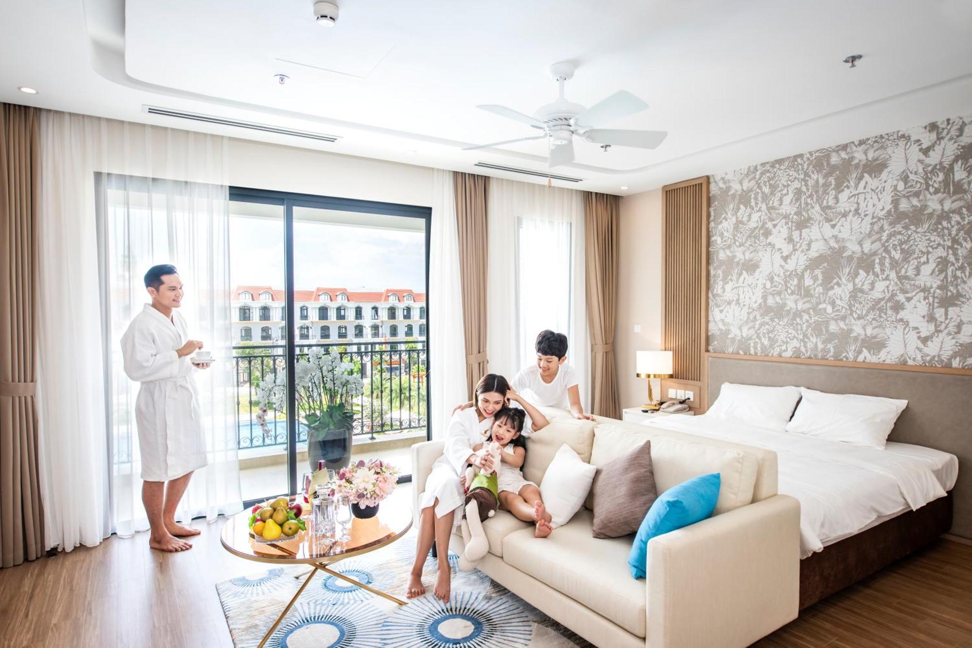 Vinholidays Fiesta Khách sạn 4*