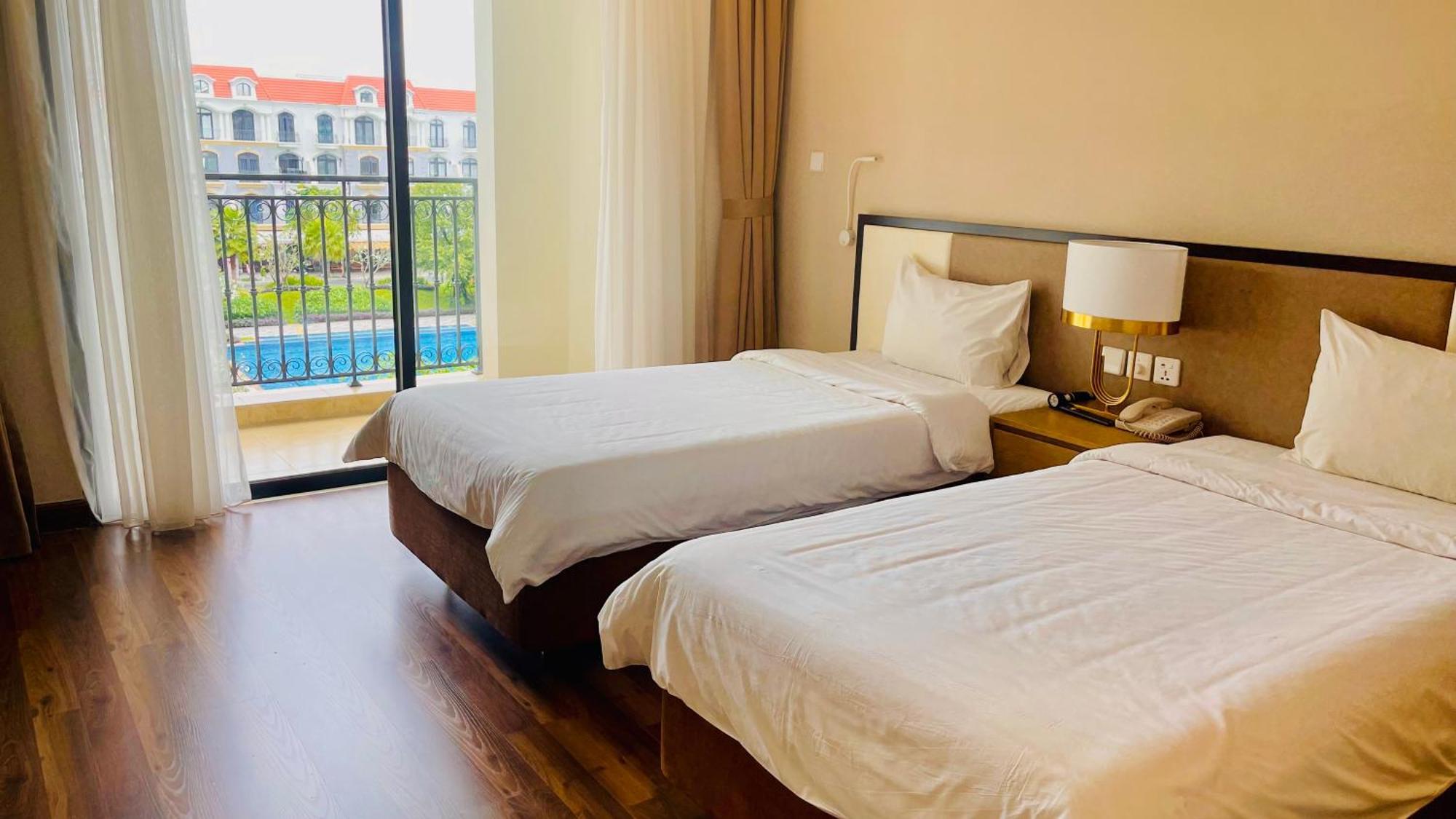 Khách sạn Vinholidays Fiesta