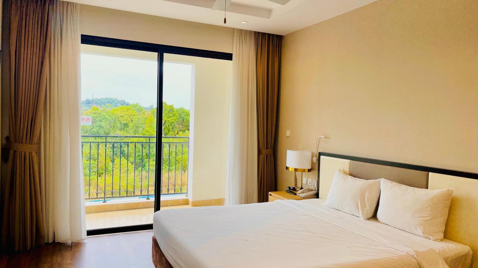 होटल Vinholidays Fiesta 4*